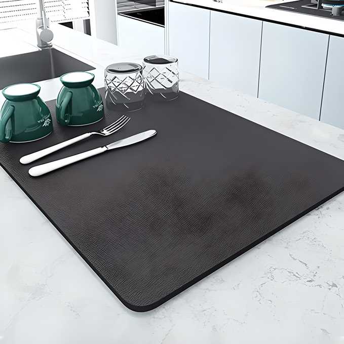 Quick-Absorb Non-Slip Rubber Mat 🧽💧 (Pack of 2 – Buy 1 Get 1 Free)